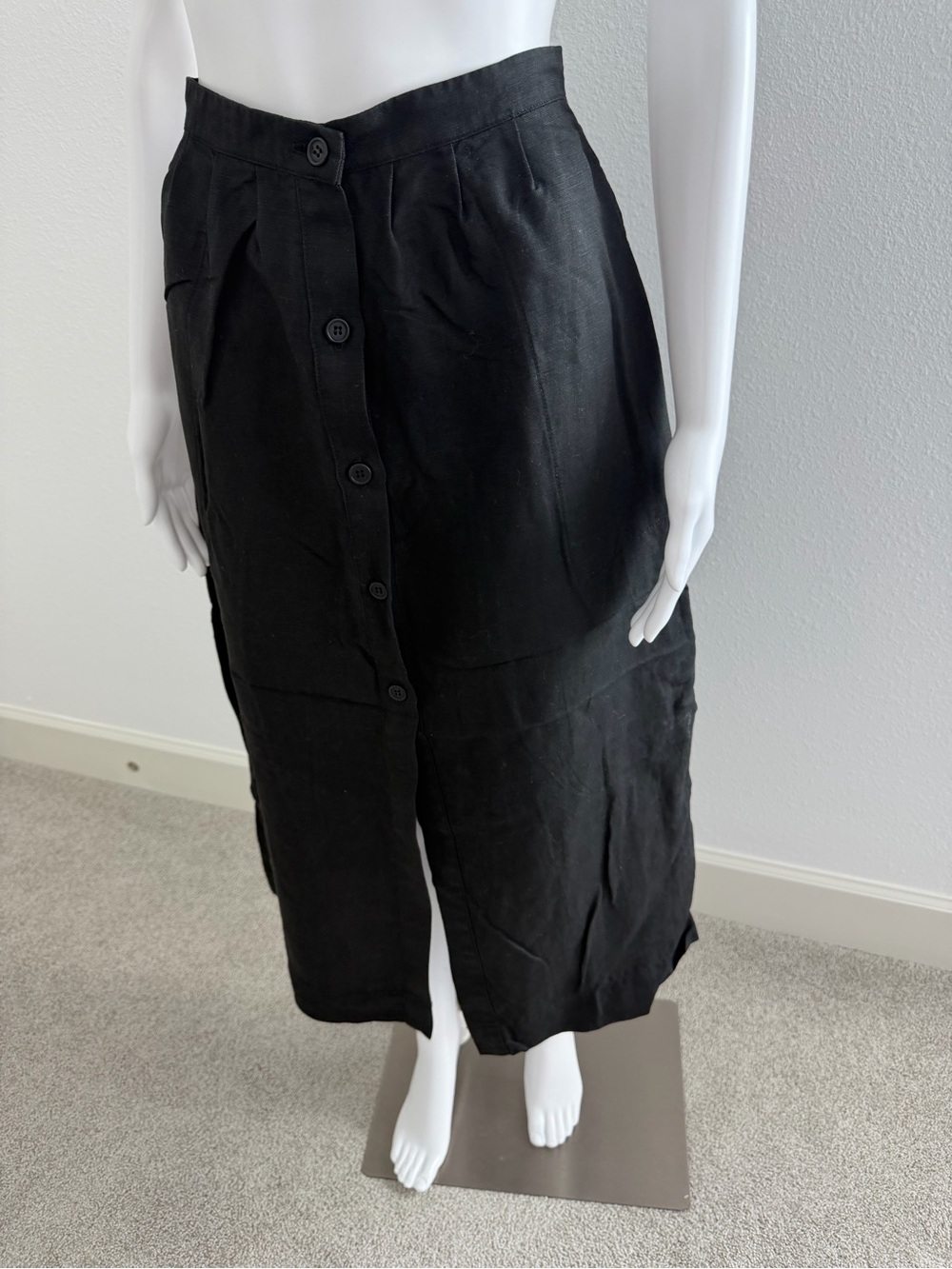 Reformation Black Button-Front High-Waist Midi Skirt - Picture 3 of 12